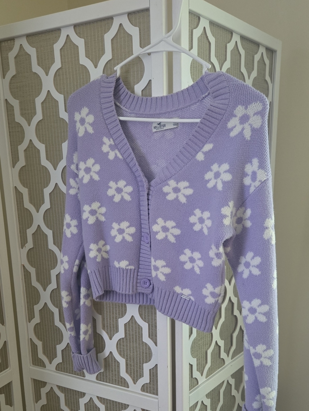 Hollister Lavender and White Floral Cropped Cardigan